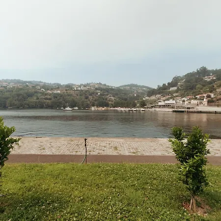 Casinha Do Douro, Cinfaes Escamarao