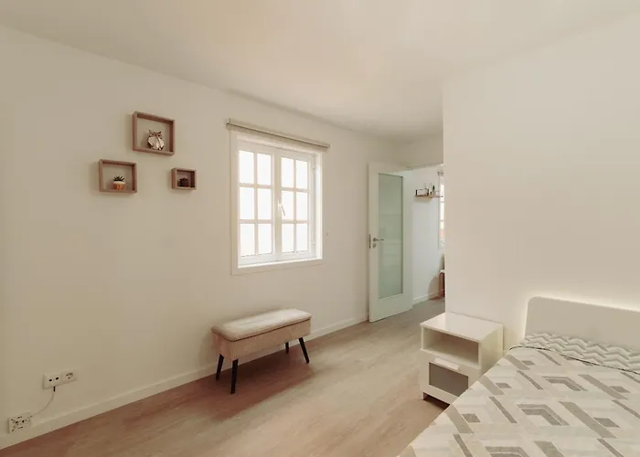 Casinha Do Douro, Cinfaes * Escamarao